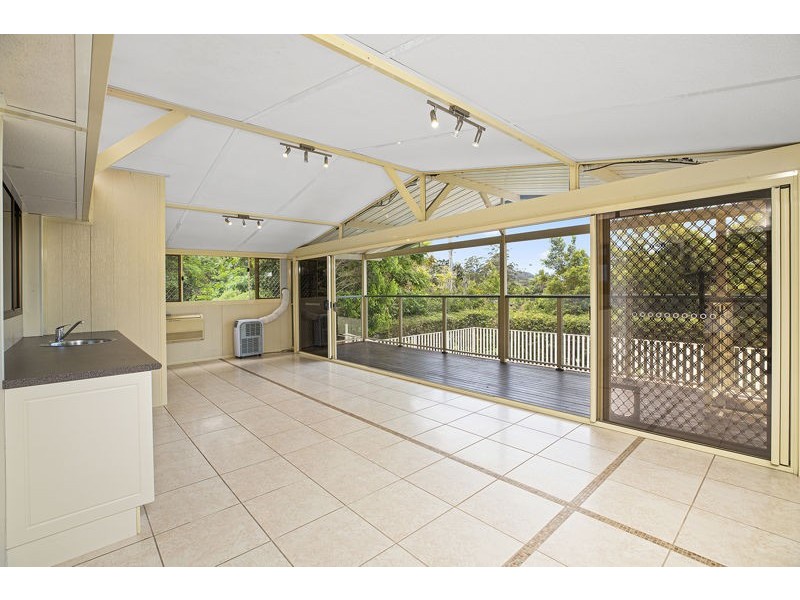 21 Mackays Rd, Coffs Harbour NSW 2450