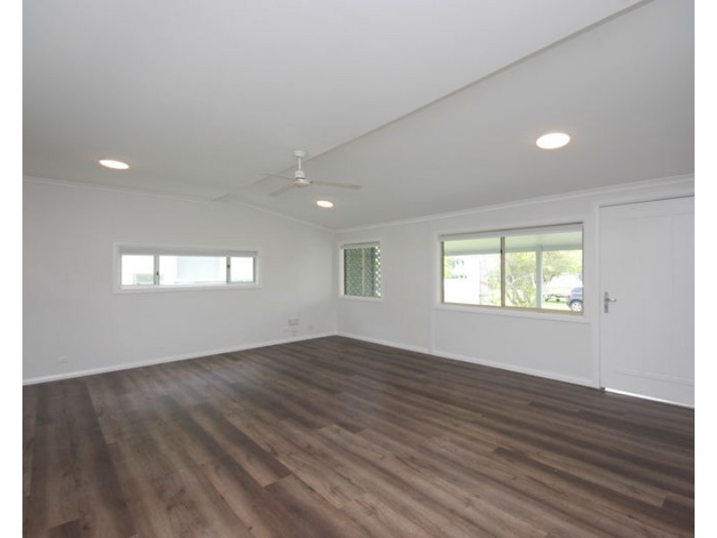 16 Ford Street, Red Rock NSW 2456