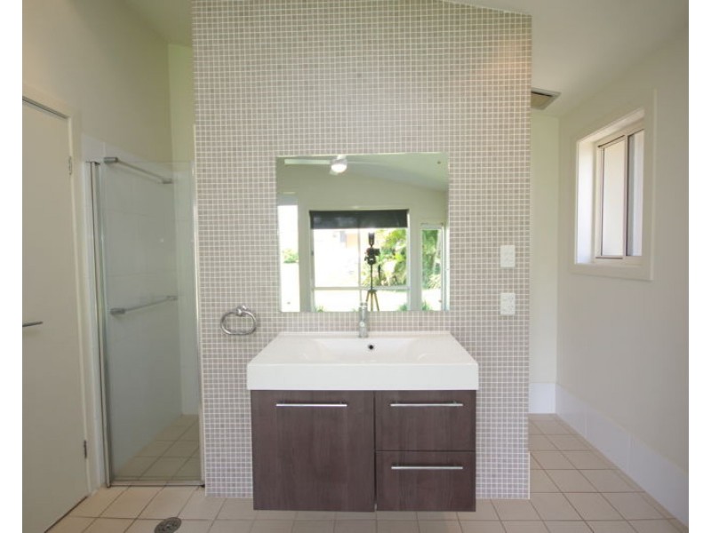 36 Mariner Drive, Safety Beach NSW 2456