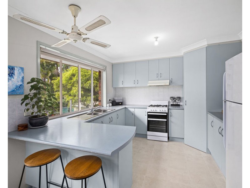 90 Diamond Head Dr, Sandy Beach NSW 2456