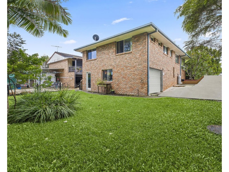 90 Diamond Head Dr, Sandy Beach NSW 2456