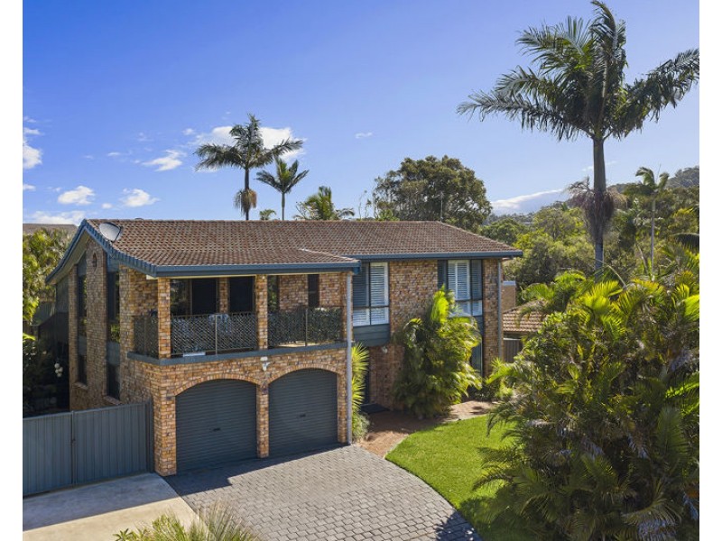 10 Alkina St, Sapphire Beach NSW 2450