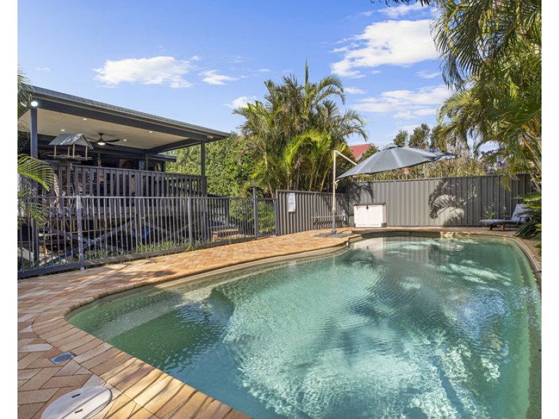 10 Alkina St, Sapphire Beach NSW 2450