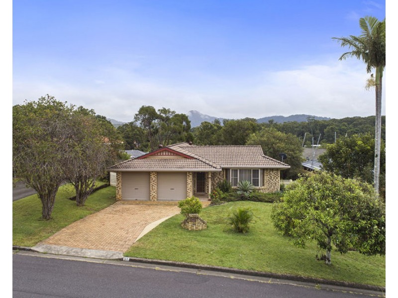 35 Lady Belmore Dr, Boambee East NSW 2452