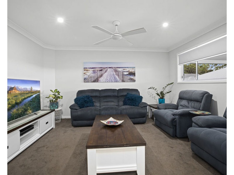 10 Water Vine St, Sapphire Beach NSW 2450