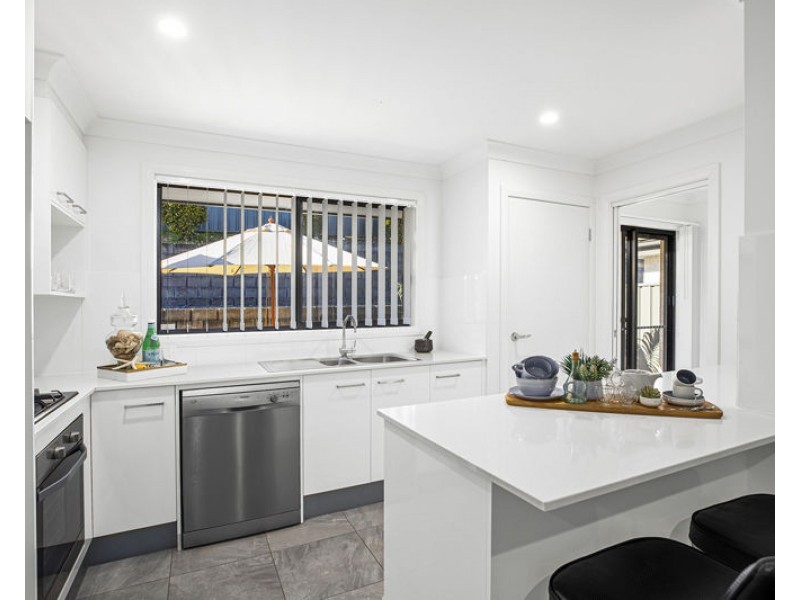 12/31 Sullivans Rd, Moonee Beach NSW 2450