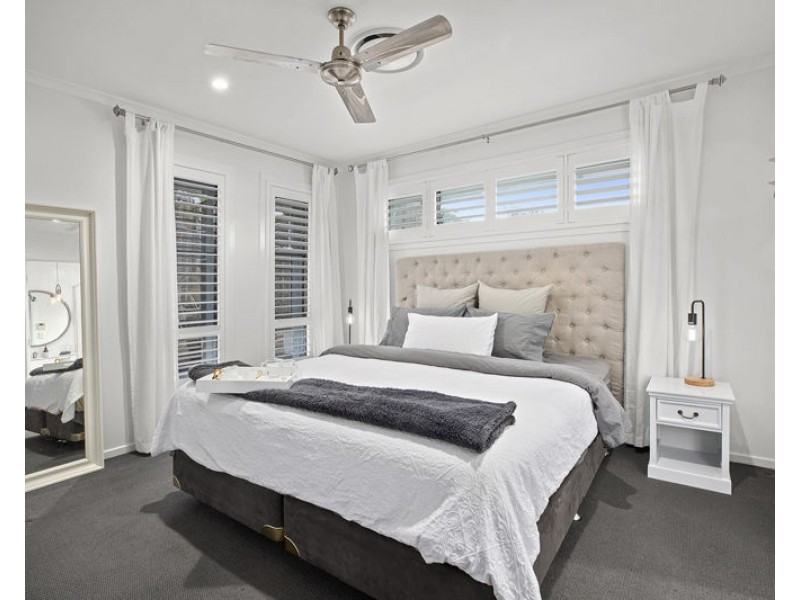 3 Pearl Place, Sandy Beach NSW 2456