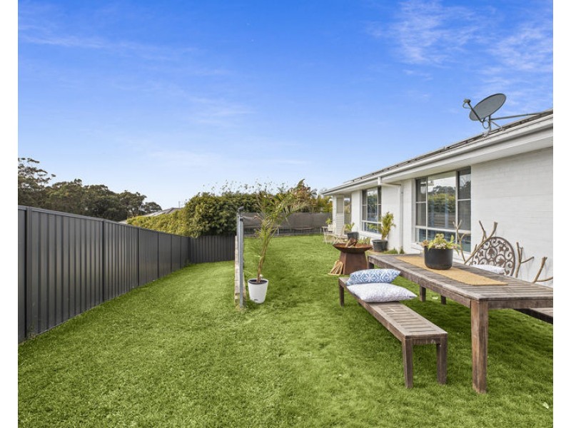 3 Pearl Place, Sandy Beach NSW 2456
