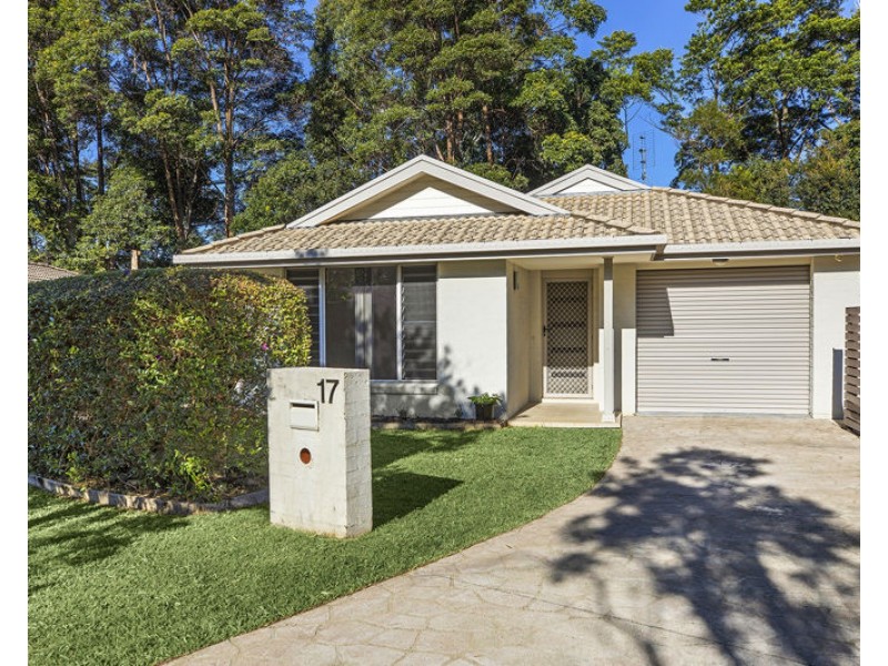 17 Hampshire Cl, Coffs Harbour NSW 2450