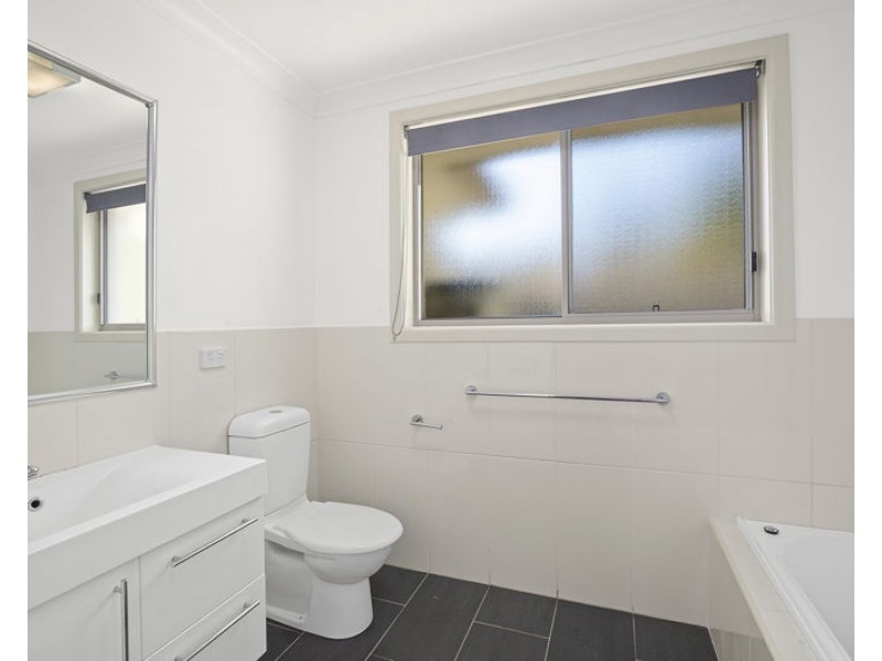 17 Hampshire Cl, Coffs Harbour NSW 2450