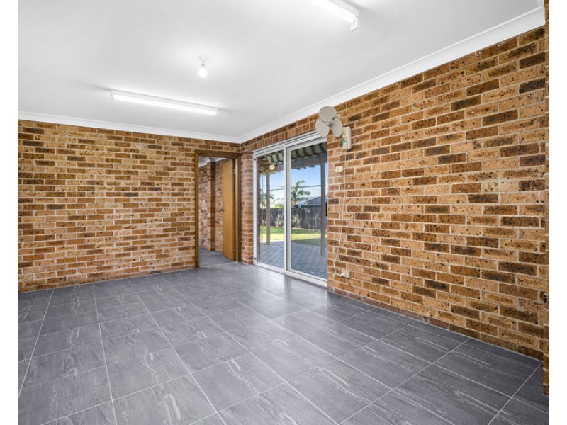 16 Ramornie Dr, Toormina NSW 2452