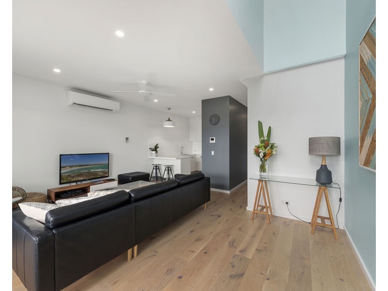 2/51 Beach Street, Woolgoolga NSW 2456