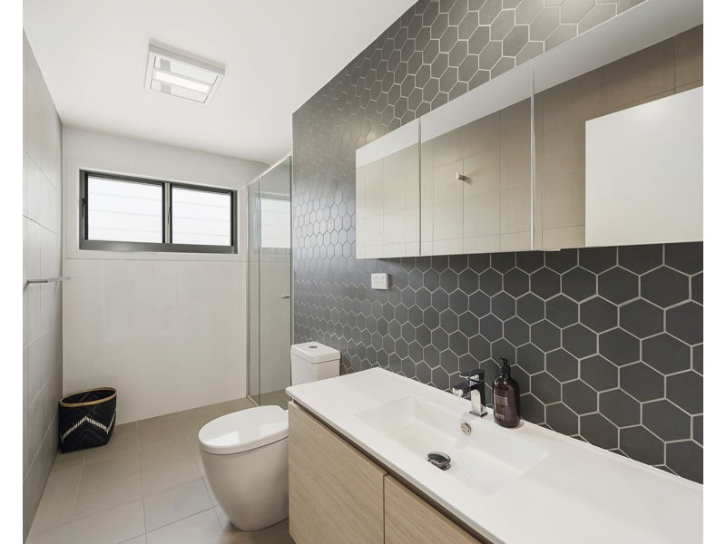 2/51 Beach Street, Woolgoolga NSW 2456