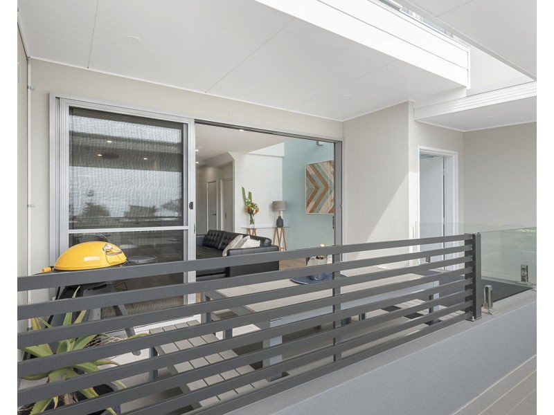 2/51 Beach Street, Woolgoolga NSW 2456