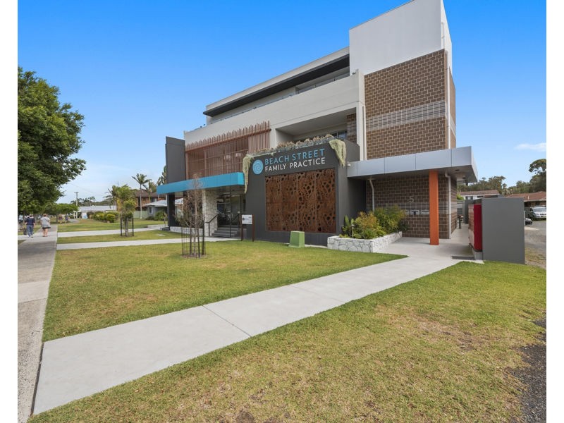 2/51 Beach Street, Woolgoolga NSW 2456