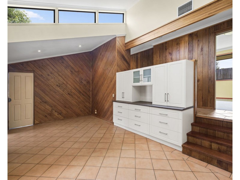 21 Mackays Rd, Coffs Harbour NSW 2450