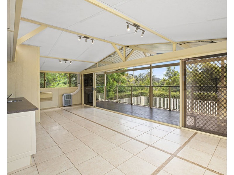 21 Mackays Rd, Coffs Harbour NSW 2450