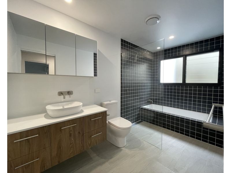 4/221 Dress Circle, Coffs Harbour NSW 2450