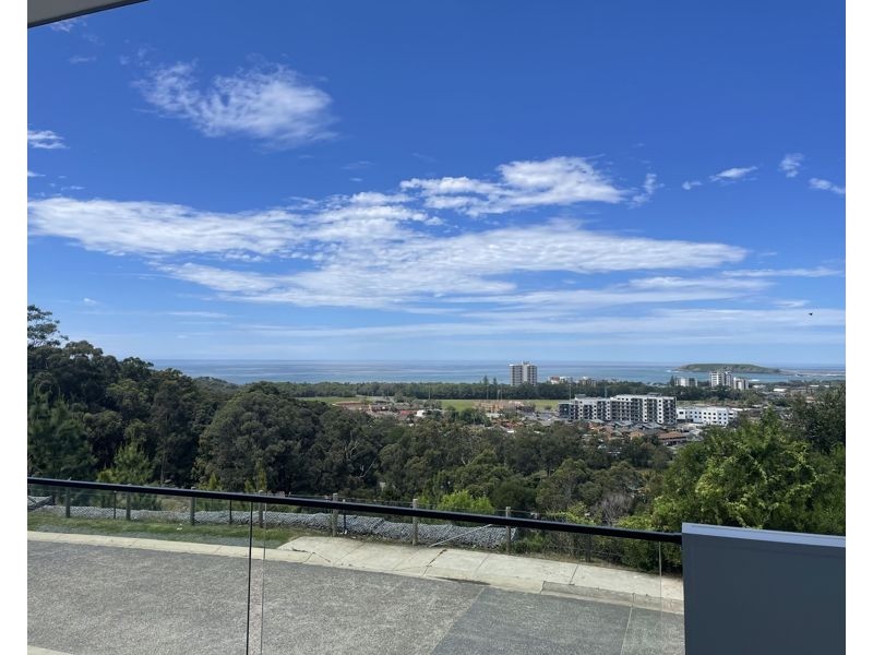 4/221 Dress Circle, Coffs Harbour NSW 2450