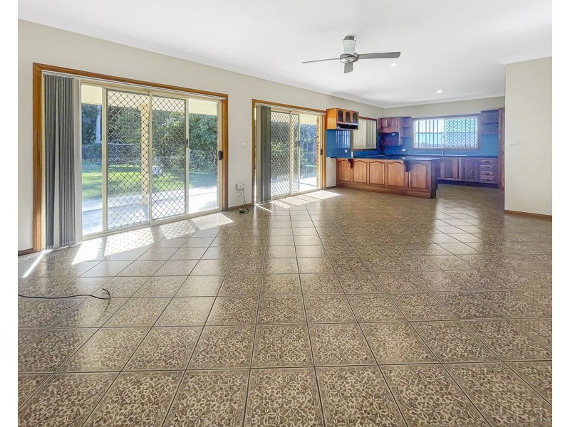 370 Crossmaglen Road, Bonville NSW 2441