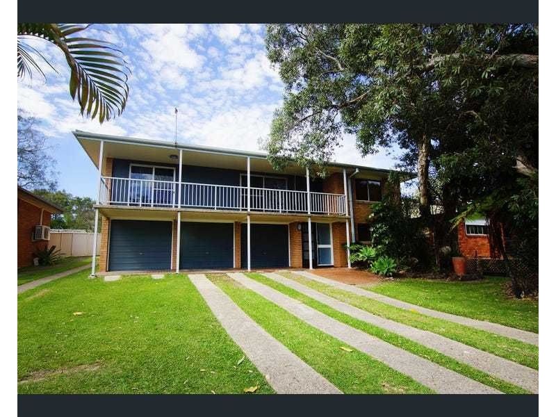 32 Dirrigeree Crescent, Sawtell NSW 2452