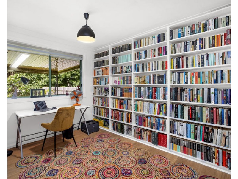 6 Soren Larsen Cres, Boambee East NSW 2452