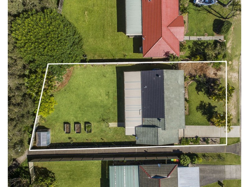 6 Soren Larsen Cres, Boambee East NSW 2452