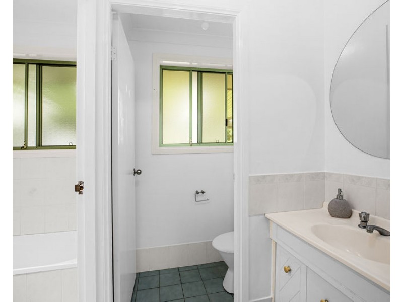 6 Soren Larsen Cres, Boambee East NSW 2452