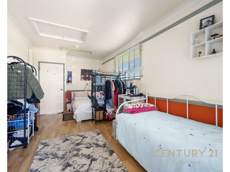 8 Moonee Beach Road, Moonee Beach NSW 2450