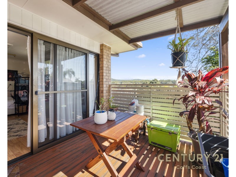 8 Moonee Beach Road, Moonee Beach NSW 2450