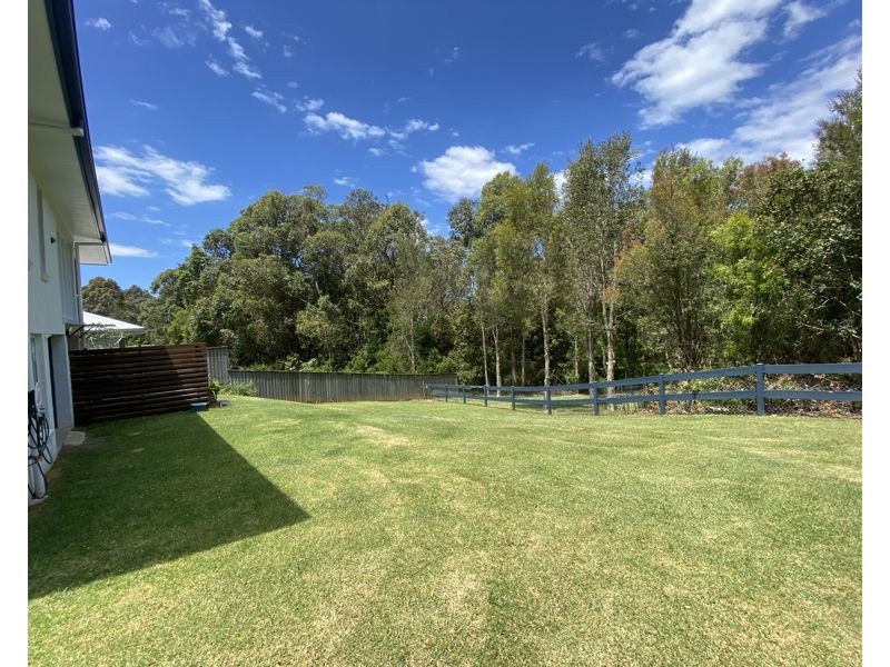 10 Bare Bluff Road, Sapphire Beach NSW 2450