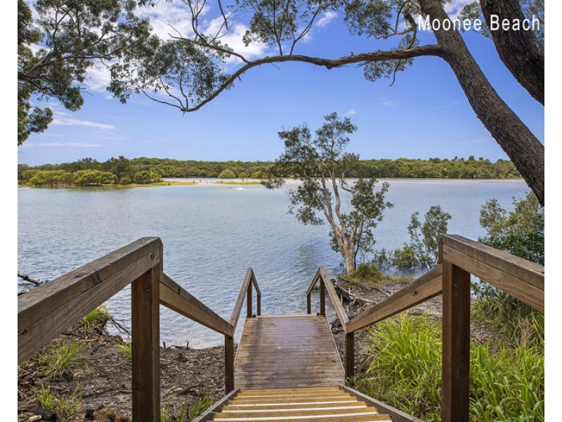 5 Halyard Ave, Moonee Beach NSW 2450