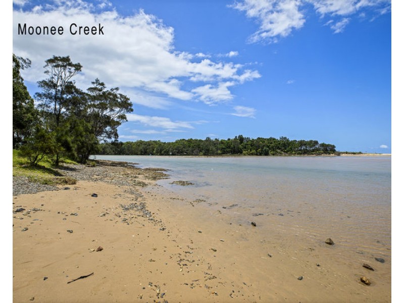 5 Halyard Ave, Moonee Beach NSW 2450