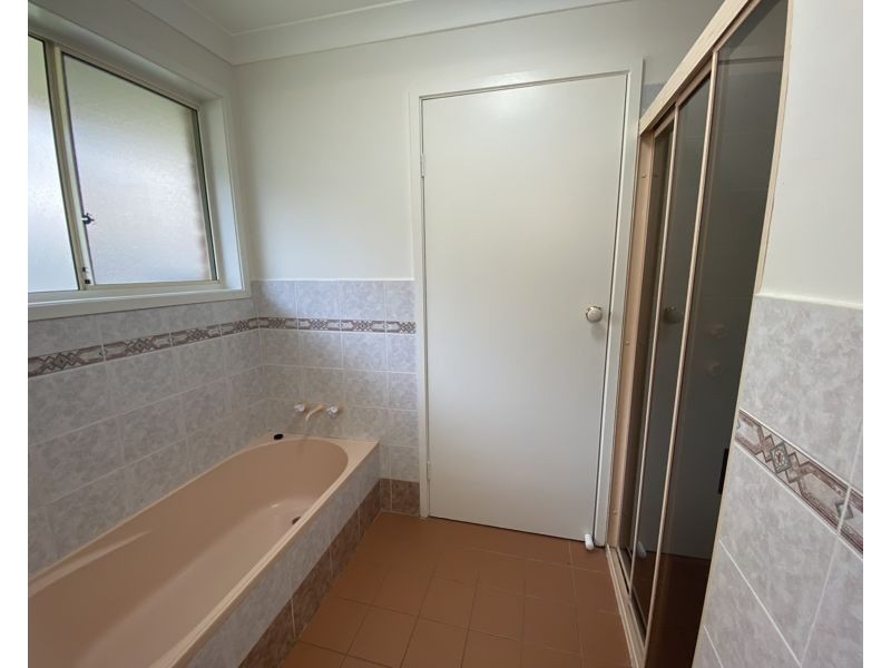 18 Barnes Street, Woolgoolga NSW 2456