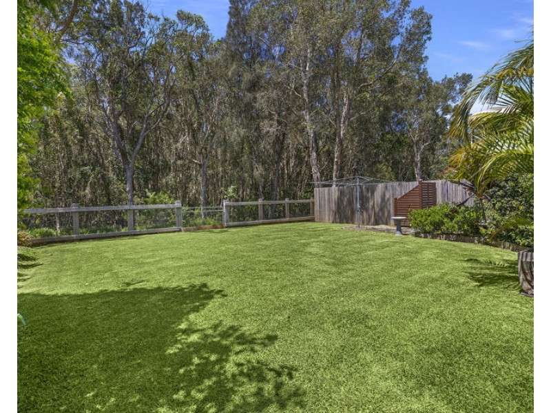 27 Fiddaman Rd, Emerald Beach NSW 2456