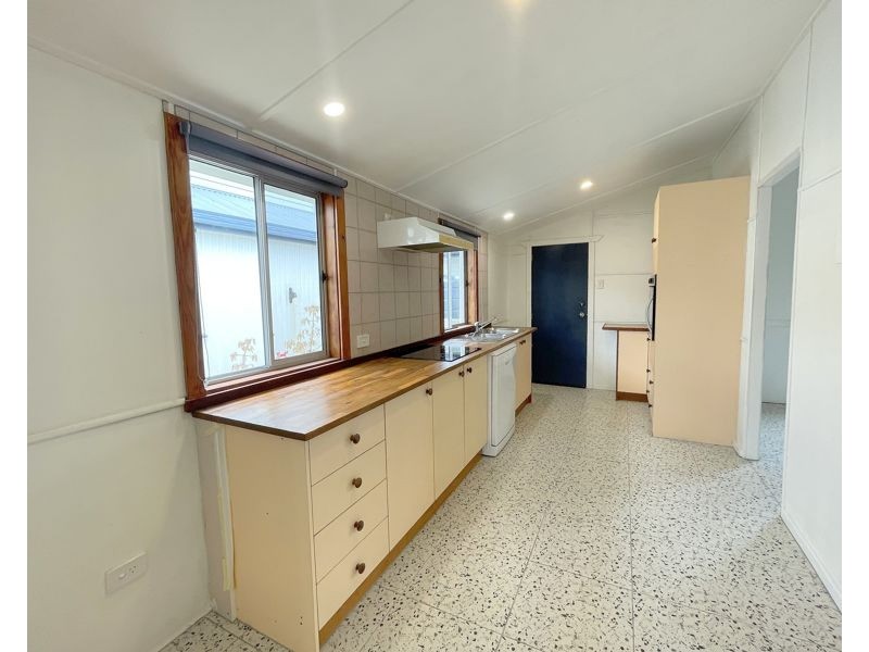 121 First Ave, Sawtell NSW 2452