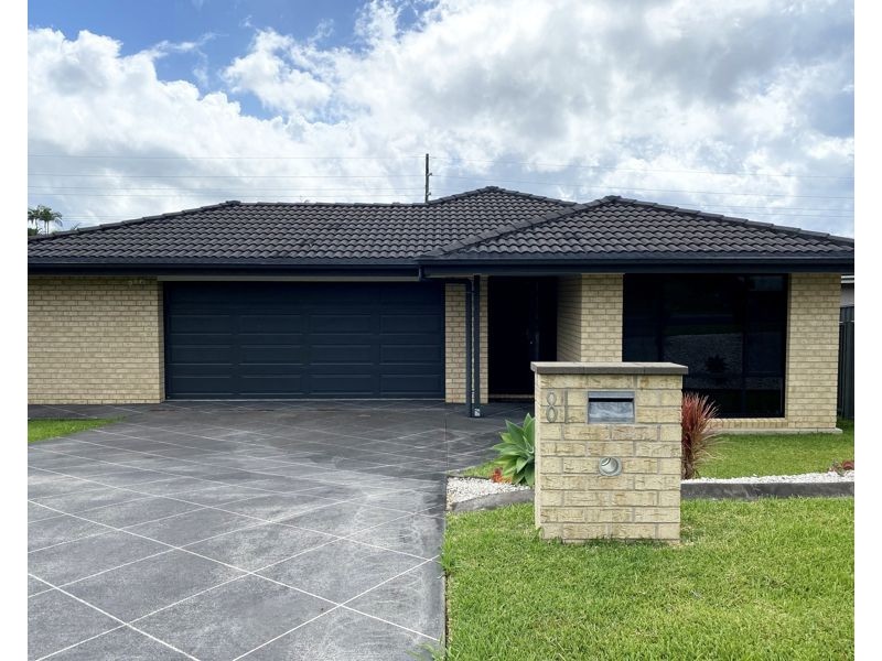 81 Mimiwali Drive, Bonville NSW 2441