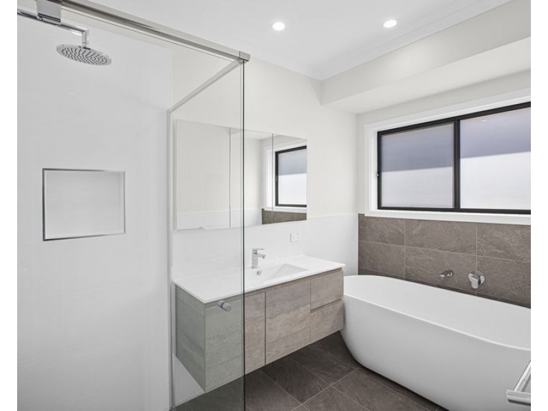 8 Bushlark Close, Boambee East NSW 2452