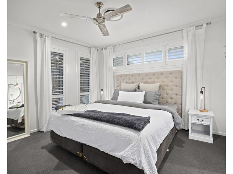 3 Pearl Place, Sandy Beach NSW 2456