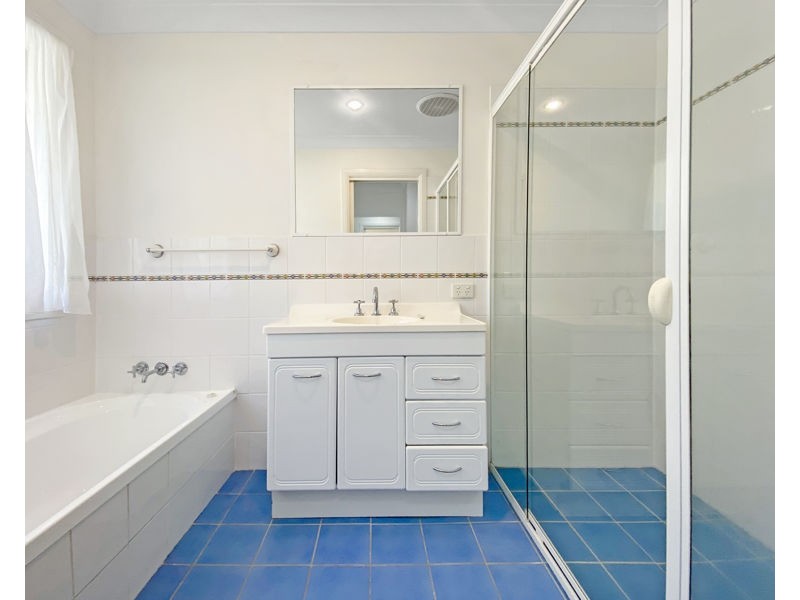 4 Lake View Avenue, Safety Beach NSW 2456