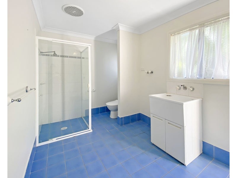 4 Lake View Avenue, Safety Beach NSW 2456
