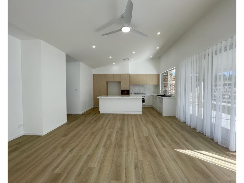 2 Edgewater Avenue, Moonee Beach NSW 2450