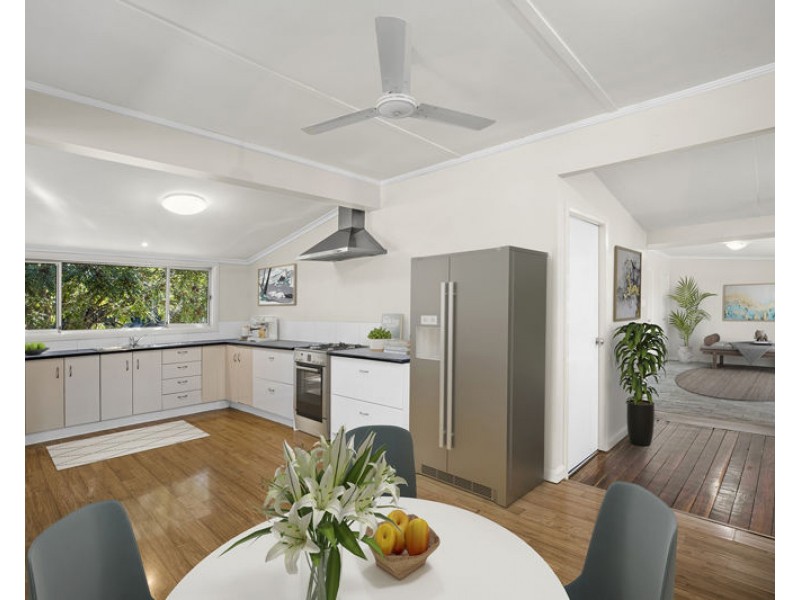 282 Pine Creek Way, Bonville NSW 2441