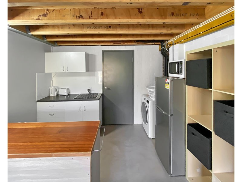 10a Bare Bluff Close, Sapphire Beach NSW 2450