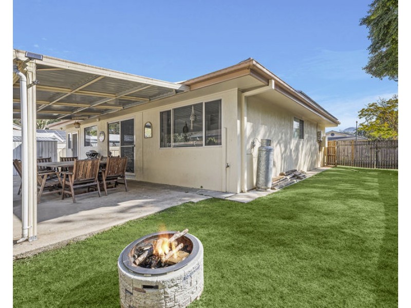 1 Charkate Cl, Boambee East NSW 2452