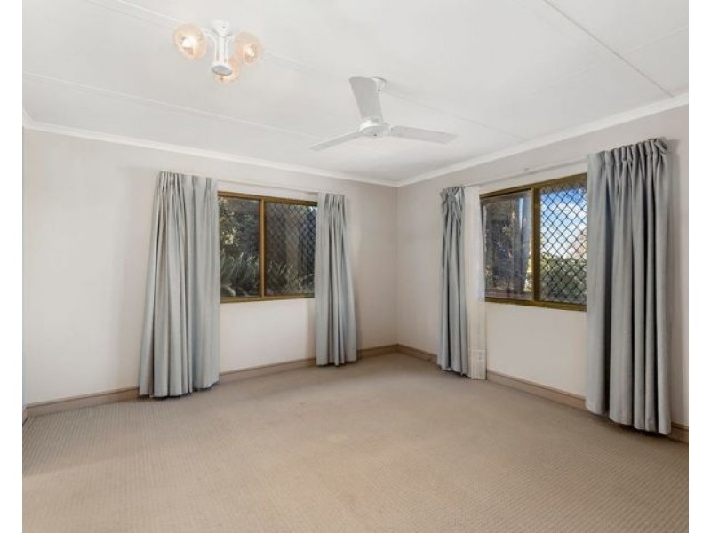 52 Aubrey Crescent, Coffs Harbour NSW 2450