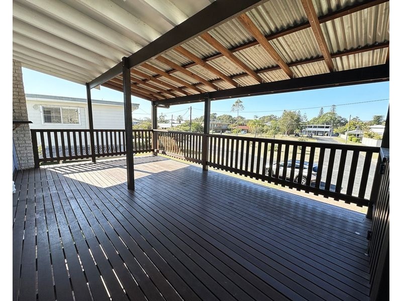 1B Honeysuckle Place, Mylestom NSW 2454