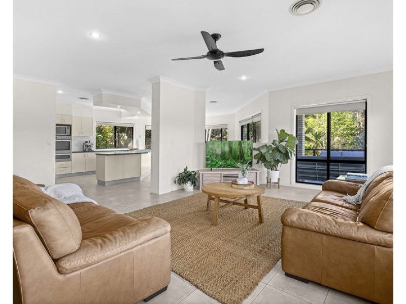 17 Topaz Drive, Emerald Beach NSW 2456