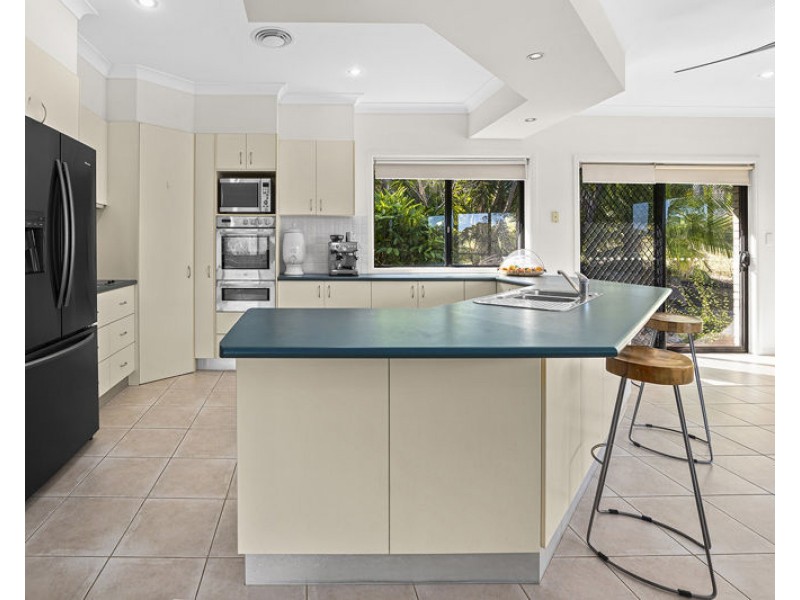 17 Topaz Drive, Emerald Beach NSW 2456