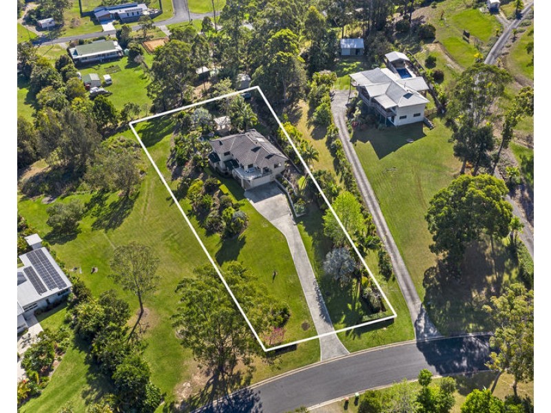 17 Topaz Drive, Emerald Beach NSW 2456